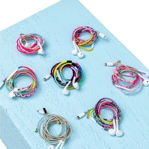 Le Pom Pom Ava Earphones lightening jack